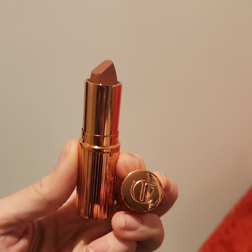 Brand New Charlotte Tilbury Lipstick 💄
